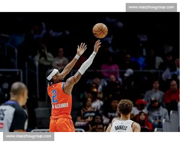 马刺对决鹈鹕西部新生力量碰撞赛场格局引人关注青春速度与战术博弈